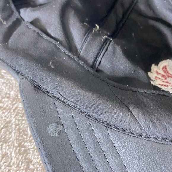 Black Lambskin Leather Hat - Picture 7 of 12